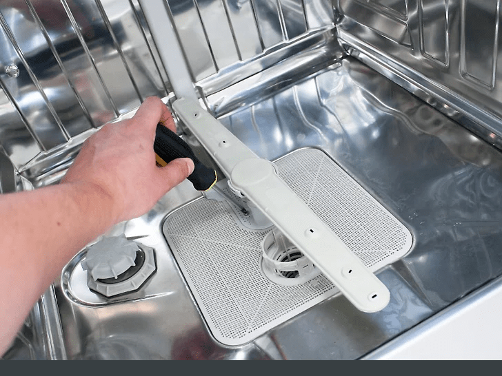 4 cách thay thế ống thoát nước và cánh quạt rửa của máy rửa bát
